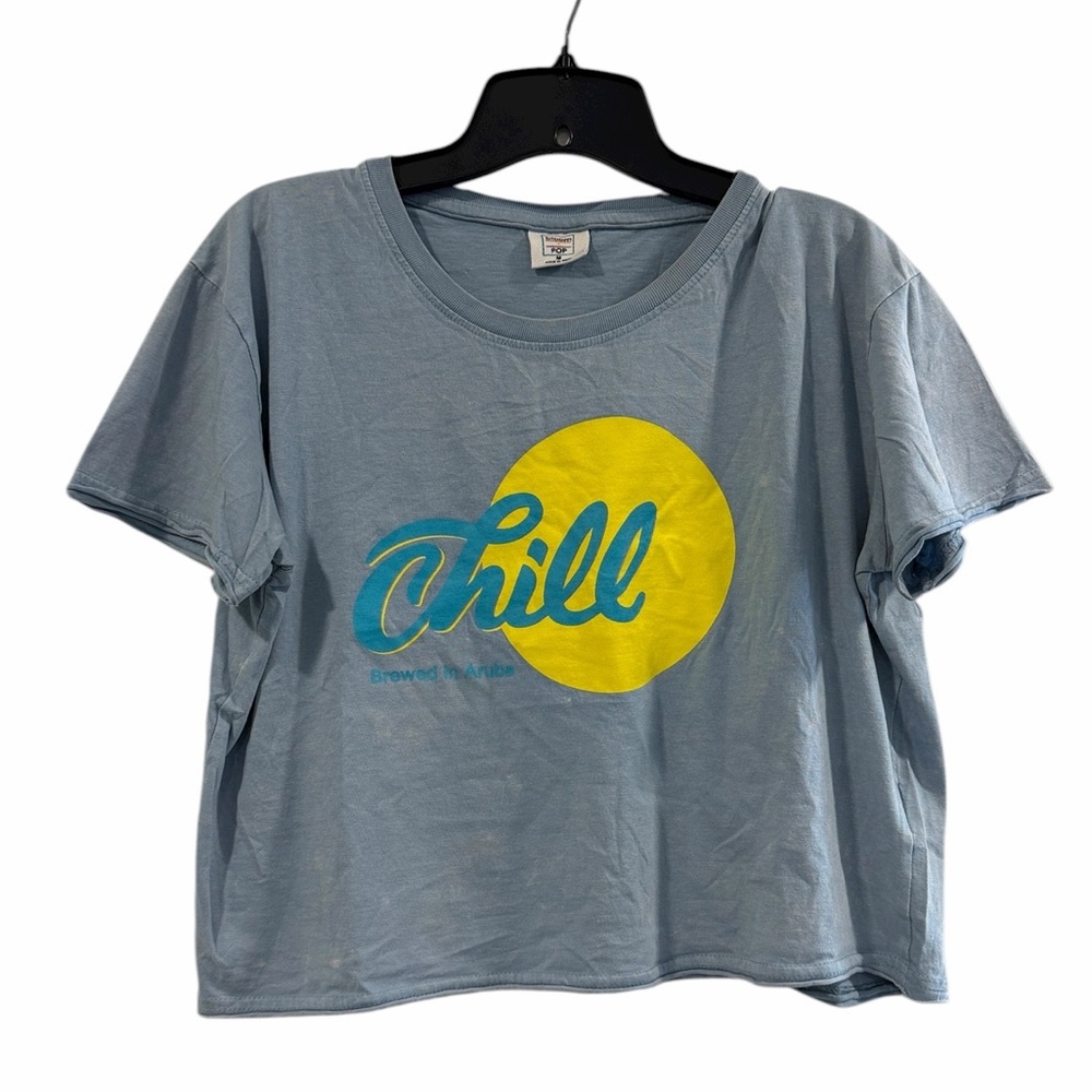 Chill Brewed In Aruba Cropped Graphic Short Sleeve T-Shirt Women’s Medium